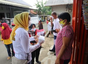 Kampanye Simpatik, Pitka Menoza Luluhkan Hati Warga sampai Aparatur Kelurahan 