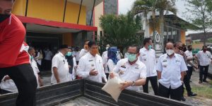 1.848 Warga Kecamatan Palas Dapat Paket Sembako dari Pemkab Lamsel