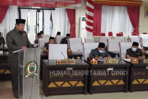 DPRD Lamsel Menggelar Rapat Paripurna, Tentang Penyampaian 2 Paket Ranperda
