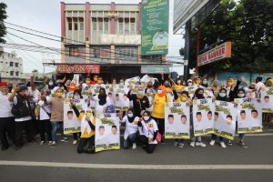 Kampanye Terakhir Calon Walikota Bandar Lampung Rycko-Jos Gelar Aksi Freeze Mob