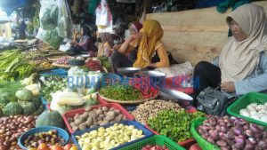 Jelang Nataru, Harga Cabai di Pasar Inpres Kalianda Melambung Tinggi