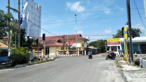 Traffik Light di Perempatan Hotel Kalianda Mati Total, Arus Lalulintas Jadi Tak Beraturan