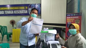 Puluhan Wartawan Lamsel Jalani Vaksin Covid-19