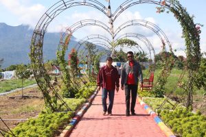 Nanang Ermanto : Masyarakat Yang Masuk Kebun Edukasi Tidak di  Pungut Bayaran