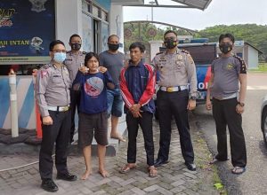 Sat Lantas Polres Lamsel Tangkap Dua Orang Pengedar Sabu