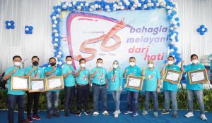 Bank Lampung Berikan Penghargaan Kepada 30 Tenaga Marketing Terbaik