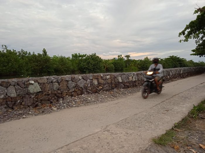 Proyek Normalisasi Sungai Way Beliau Disoal