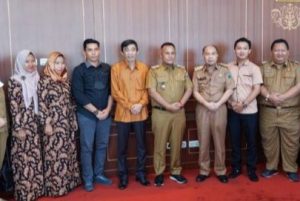 Nanang Ermanto terima audiensi Akademi Kebidanan Hampar Baiduri