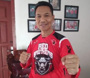Bedah Rumah Jadi Agenda Rutin Komunitas Motor Trail Red Brothers Solid Bergerak