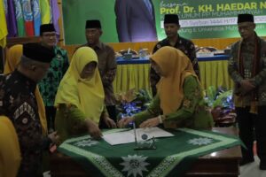 Pimpinan Wilayah Muhammadiyah Lampung Diserahterimakan
