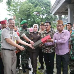 Sekda Thamrin Canangkan Pemasangan Patok Tanah Di Lamsel