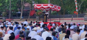 Bupati Lampung selatan Sholat Idul Adha 1444 H di Lapangan Korpri Pemkab Lamsel