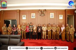 Bahas Kerja Sama Bupati Lamsel Terima Audiensi Dekan Fakultas Hukum Unila