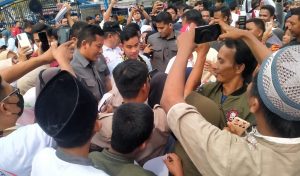 Kunjungan Gibran di Lampung Jadi Momen Dukungan Relawan Bolone Mase