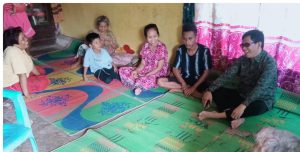 Wakil Ketua DPRD Kabupaten Waykanan Kunjungi Rumah Korban Kebakaran di Desa Kayubatu