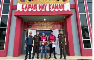 Tilep Uang 1 Milyar Lebih, Mantan Kakam Pakuon Baru dan Bendahara di Tahan Kajari Way Kanan