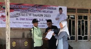 Reses Ke III Tahun 2023, Dwi Riyanto Jadi Saksi Serah Terima Hibah Lahan Musholah