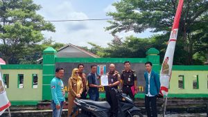 Kejari Waykanan Kembalikan Barang Bukti Yang Telah Mempunyai Hukum Tetap Ke Pada Korban