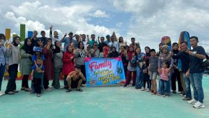 Kampung Waytuba  Kecamatan Gunung Labuhan Gelar Family Gathering Sebagai Wadah Untuk Membina Kekompakan