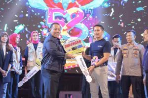 Nasabah KC Pringsewu Raih Grand Prize Undian Tabungan Lokal Bank Lampung 2024 