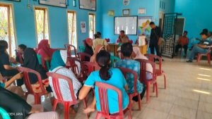 Penyaluran Bantuan Sosial Beras CPP Kampung Kayu Batu tahun 2024