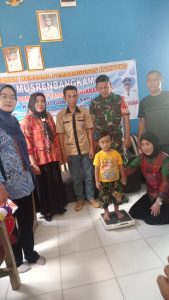 Posyandu Balita Rutin Bulanan Di kampung Gunung Sari Kecamatan Gunung Labuhan