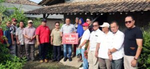 Nanang Ermanto Kembali Tebar Bantuan Bedah Rumah di Kecamatan Sidomulyo dan Palas