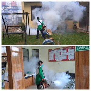 Cegah DBD, Sidokkes Polres Way Kanan Fogging Kantor dan Asrama Polisi