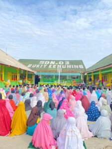 Pembiasaan Sholat Dhuha Bersama Di SDN 3 Bukit Kemuning