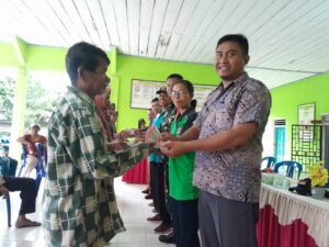 Kampung Bali Sadhar Tengah Salurkan BLT DD Untuk Bulan Oktober-Desember 2024