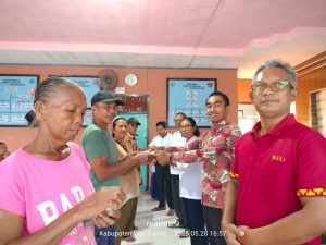 Tak Tanggung-Tanggung, Kampung Bali Sadhar Utara Salurkan BLT DD 3 Bulan Sekaligus
