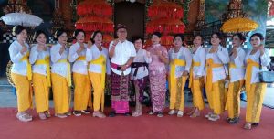 Parade Budaya Meriahkan HUT ke-80 RI di Kampung Bali Sadhar Utara