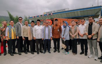 Gubernur Rahmat Mirzani Djausal bersama Rombongan Komisi V DPR RI Tinjau Exit Tol Lematang,Tanjung Bintang