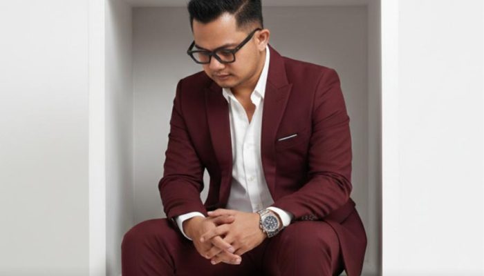 Revii Ahmed Meniti Jalan Solo, Menyimpan Keyakinan Lewat “TTS”