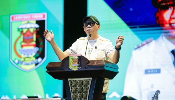 Buka Festival UMKM dan Pasar 1001 Malam di Lampung Timur, Gubernur Rahmat Mirzani Djausal Dorong Kolaborasi Lintas Sektor Kembangkan UMKM